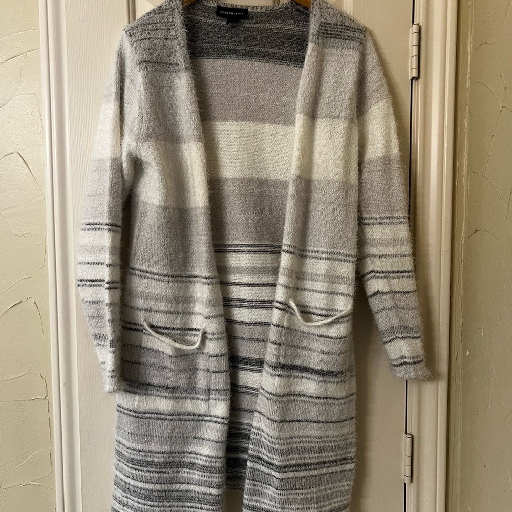 Gray Cardigan - Picture 3 of 5
